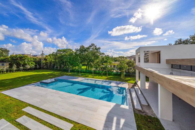 Pinecrest